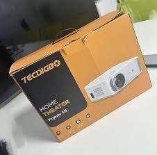 Proyector 4K TECDIGBO C55 con Bluetooth y Corrección 4D