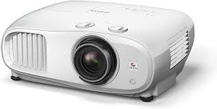 Proyector EHTW7000: Innovación en Entretenimiento